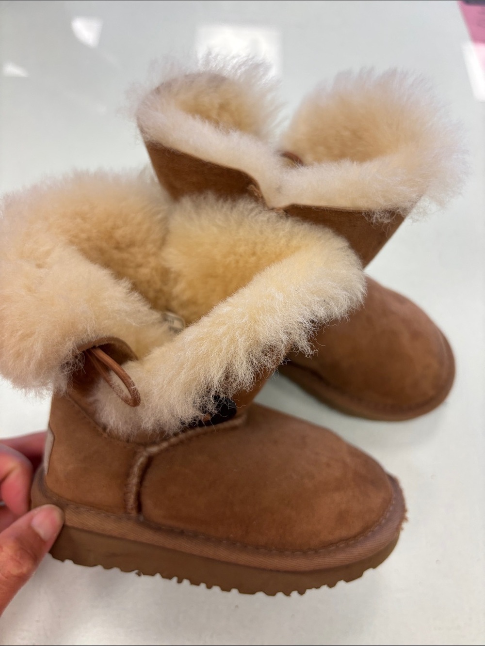 UGG Kids Classic Shearling Boots - Chestnut & Cream